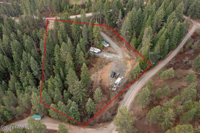 754 Paradise Ln Pinehurst, ID 83850