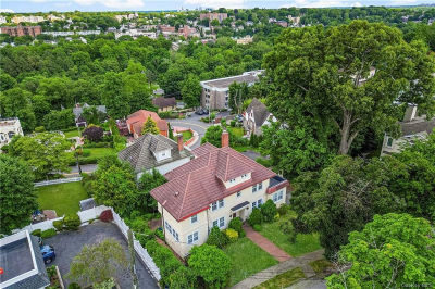 12 Pilgrim Ave Yonkers, NY 10710