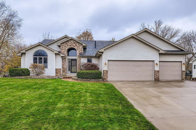 22101 Marie Ave Rogers, MN 55374