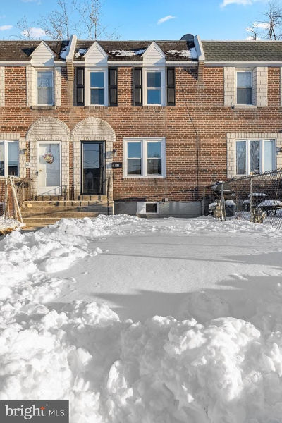 84 Chester Ave Clifton Heights, PA 19018