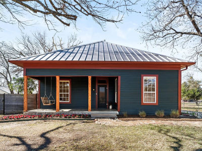 518 N Avenue F Elgin, TX 78621