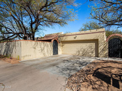 1814 N Santa Rosa Ave Tucson, AZ 85712