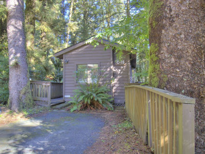 19921 Whaleshead Rd #C15 Brookings, OR 97415