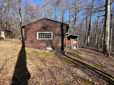 5840 Tram Rd Petersburg, PA 16669