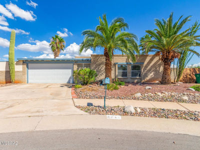 7810 N Nicole Pl Tucson, AZ 85741