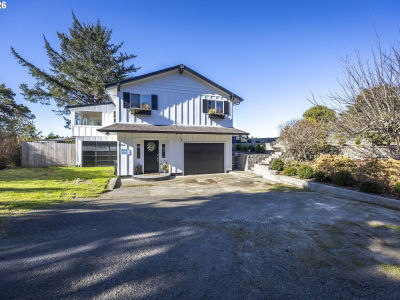 87748 Terrace View Dr Florence, OR 97439