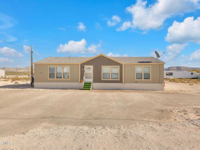 730 Rockard Dr El Paso, TX 79928