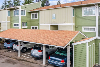 2409 S 222nd St APT B16 Des Moines, WA 98198