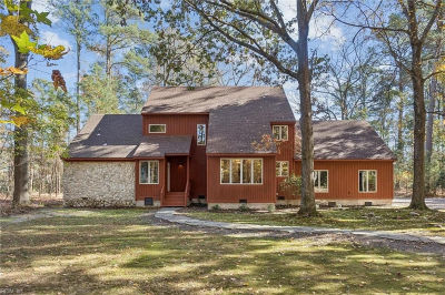 42 Brickhouse Rd Poquoson, VA 23662