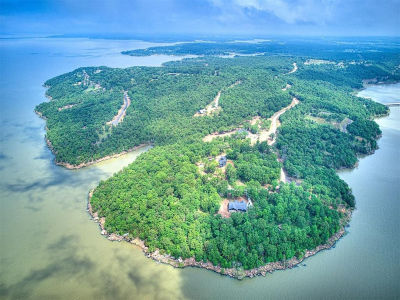 8 Patriot Pointe Flt Eufaula, OK 74432