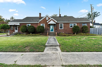 305 Creswell Ave E Greenwood, SC 29646