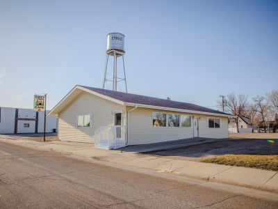 118 E Main St Cyrus, MN 56323