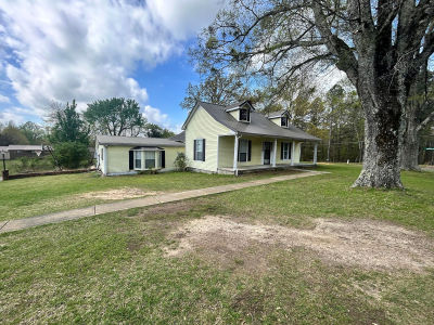 1624 Washington St Belmont, MS 38827