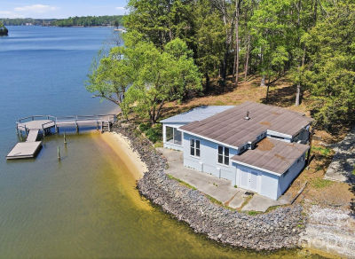 15609 Chatfield Dr Charlotte, NC 28278