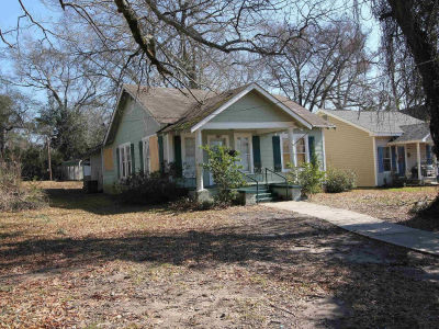 307 S Bevill St Winnfield, LA 71483