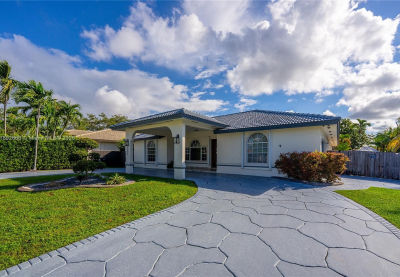 2275 SW 143rd Ct Miami, FL 33175