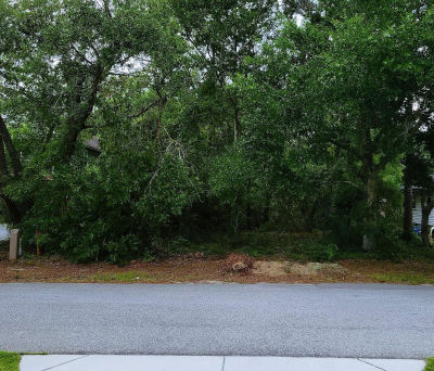 145 NE 4th St #27 Oak Island, NC 28465