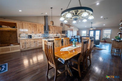 1825 Savanna Ridge Ranch Rd Lometa, TX 76853