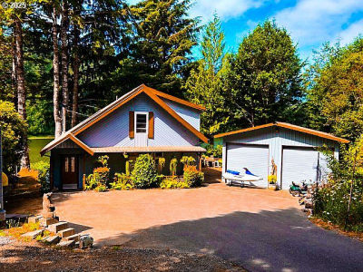 70700 Majestic Shores Rd North Bend, OR 97459