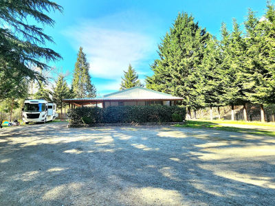 874 S Main St Canyonville, OR 97417