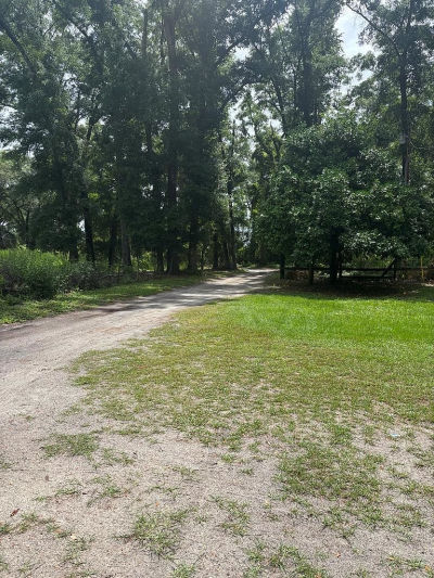 800 SE Lynx Rd Branford, FL 32008