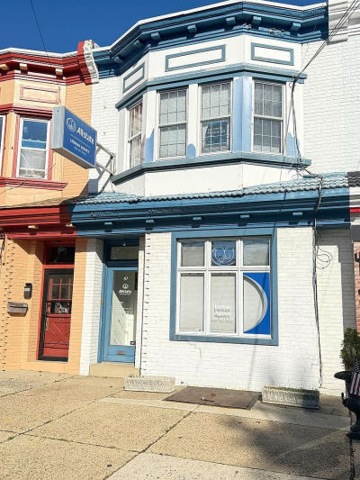 47 E Kings Hwy Audubon, NJ 08106