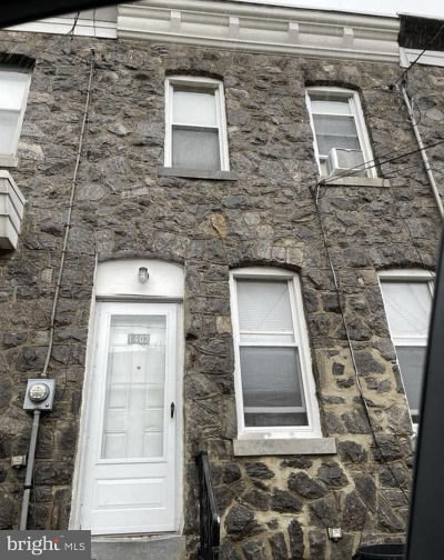 1402 S 10th St Camden, NJ 08104