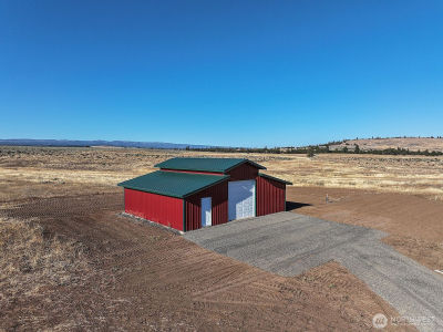 17 Lightning Ln Goldendale, WA 98620