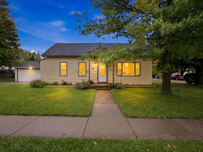 416 W Florence St Cambria, WI 53923