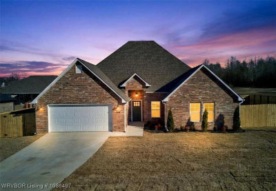 510 Stoneledge Dr Lavaca, AR 72941
