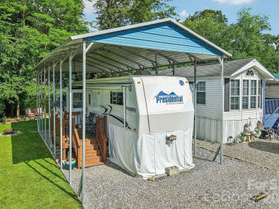 109 Pike Point #203 Waynesville, NC 28785