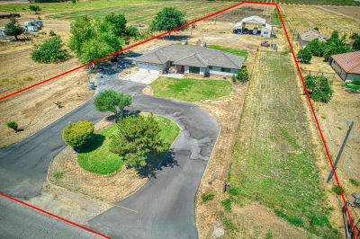 3377 N Bryan Ave Fresno, CA 93723