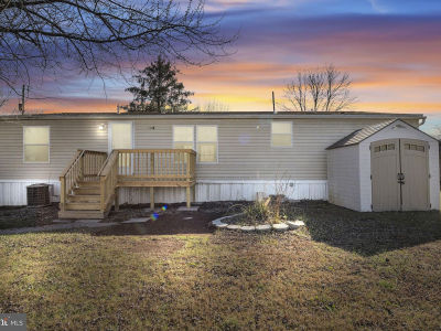 11 Tyler Dr East Berlin, PA 17316