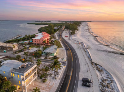 1303 Gulf Drive South, Bradenton Beach, FL, USA