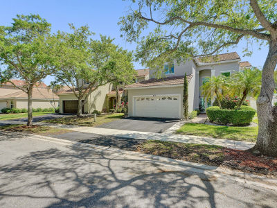 873 Stanton Dr Weston, FL 33326
