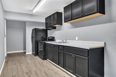 311 Grand Ave Bacliff, TX 77518