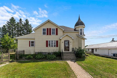 1121 Millersville Ave Howards Grove, WI 53083