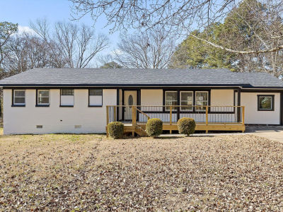 108 Avis Dr Dalton, GA 30721