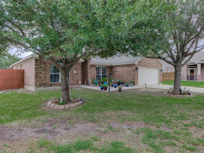 700 Indian Blanket St Lockhart, TX 78644