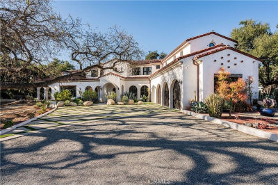 6451 Chesebro Rd Agoura Hills, CA 91301