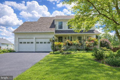 9403 Cloverhill Ct Manassas, VA 20110