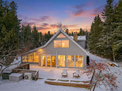 1046 State Highway M35 Bark River, MI 49807