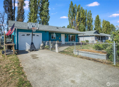 767 34th Ave Longview, WA 98632