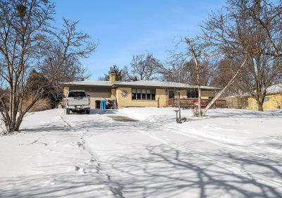 3N662 Elizabeth St Addison, IL 60101