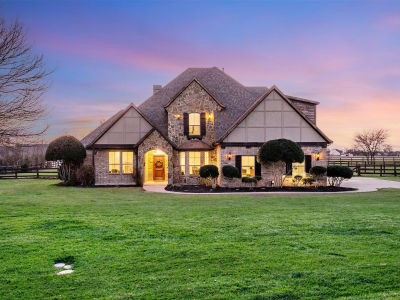 2705 Kerry Ct Argyle, TX 76226