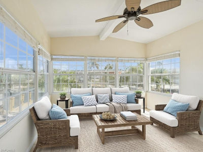 12 Nancy Ln Fort Myers Beach, FL 33931