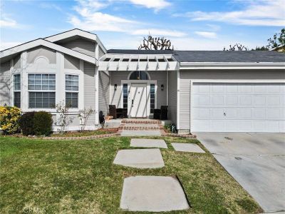 20095 Shadow Island Dr Santa Clarita, CA 91351