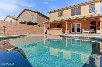 669 W Cholla Crest Dr Green Valley, AZ 85614