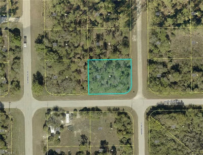 136 Nassau Ave Lehigh Acres, FL 33974