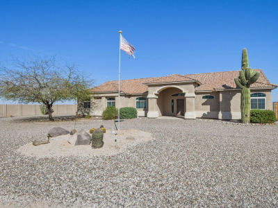 2005 N Jakobs Ln Maricopa, AZ 85139